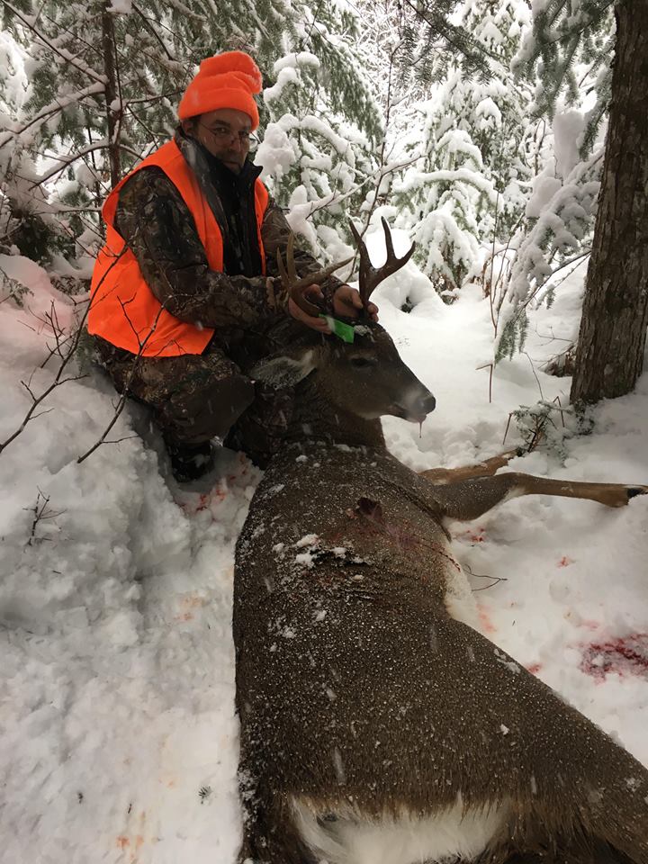 Maine Deer Hunts at Conklin's Lodge